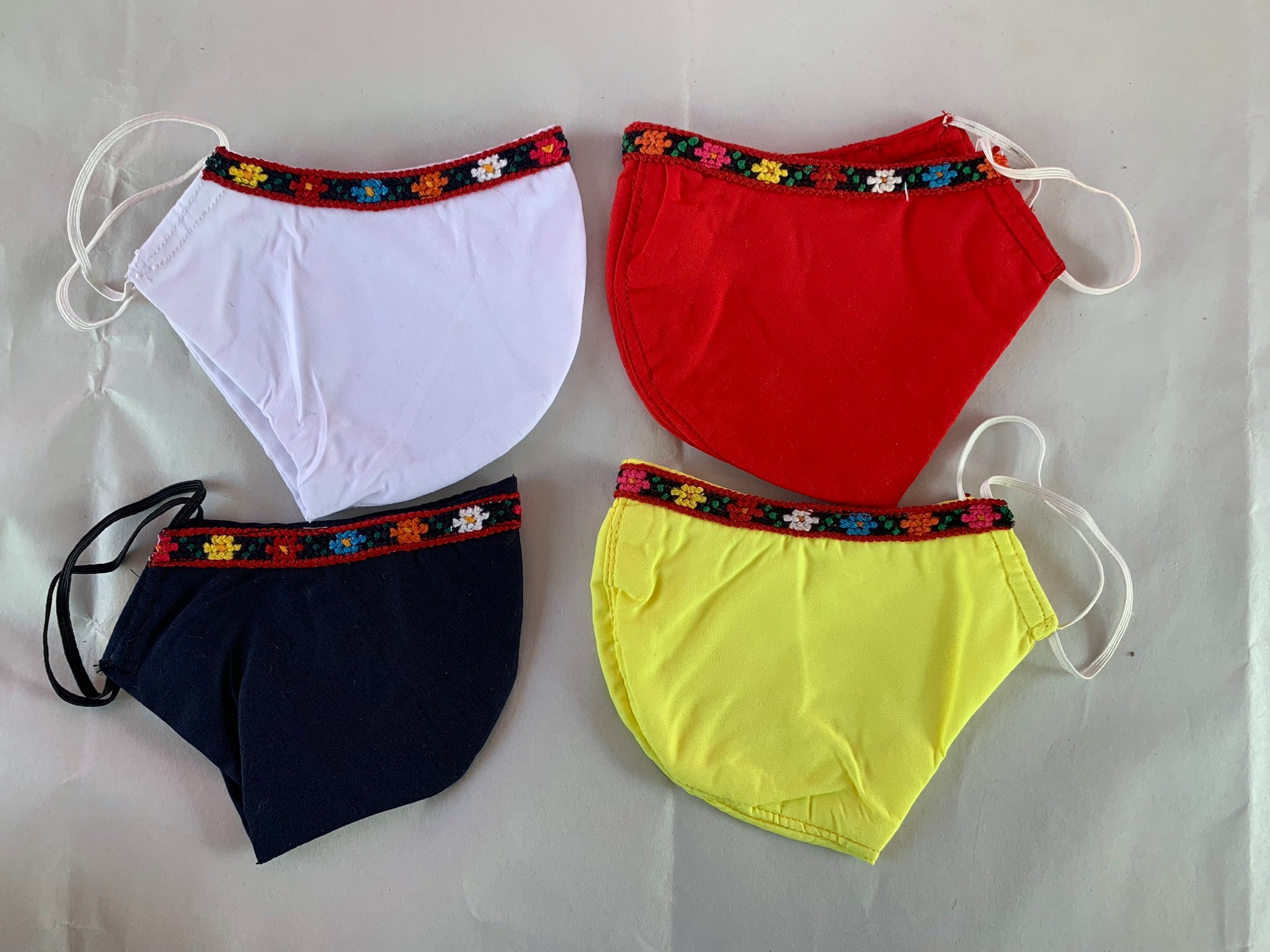 Cubrebocas Bordados